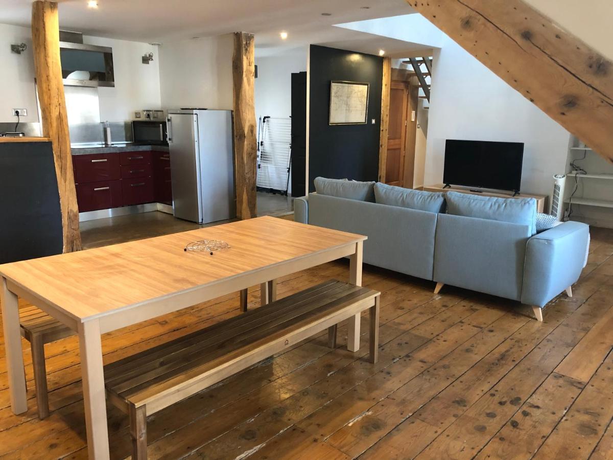 Loft Dans Les Pyrenees Apartment Oloron-Sainte-Marie Luaran gambar